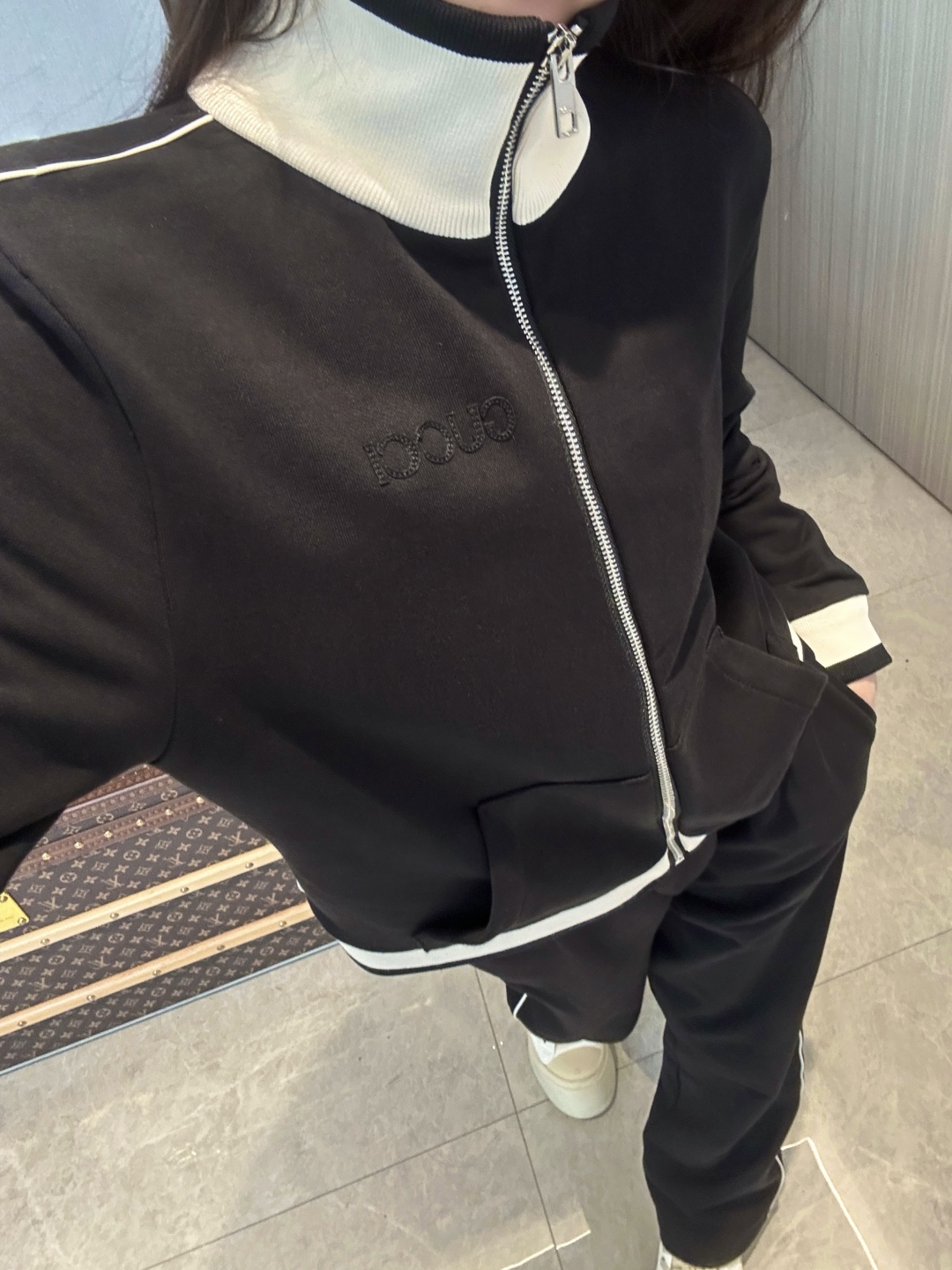 image_3.jpg